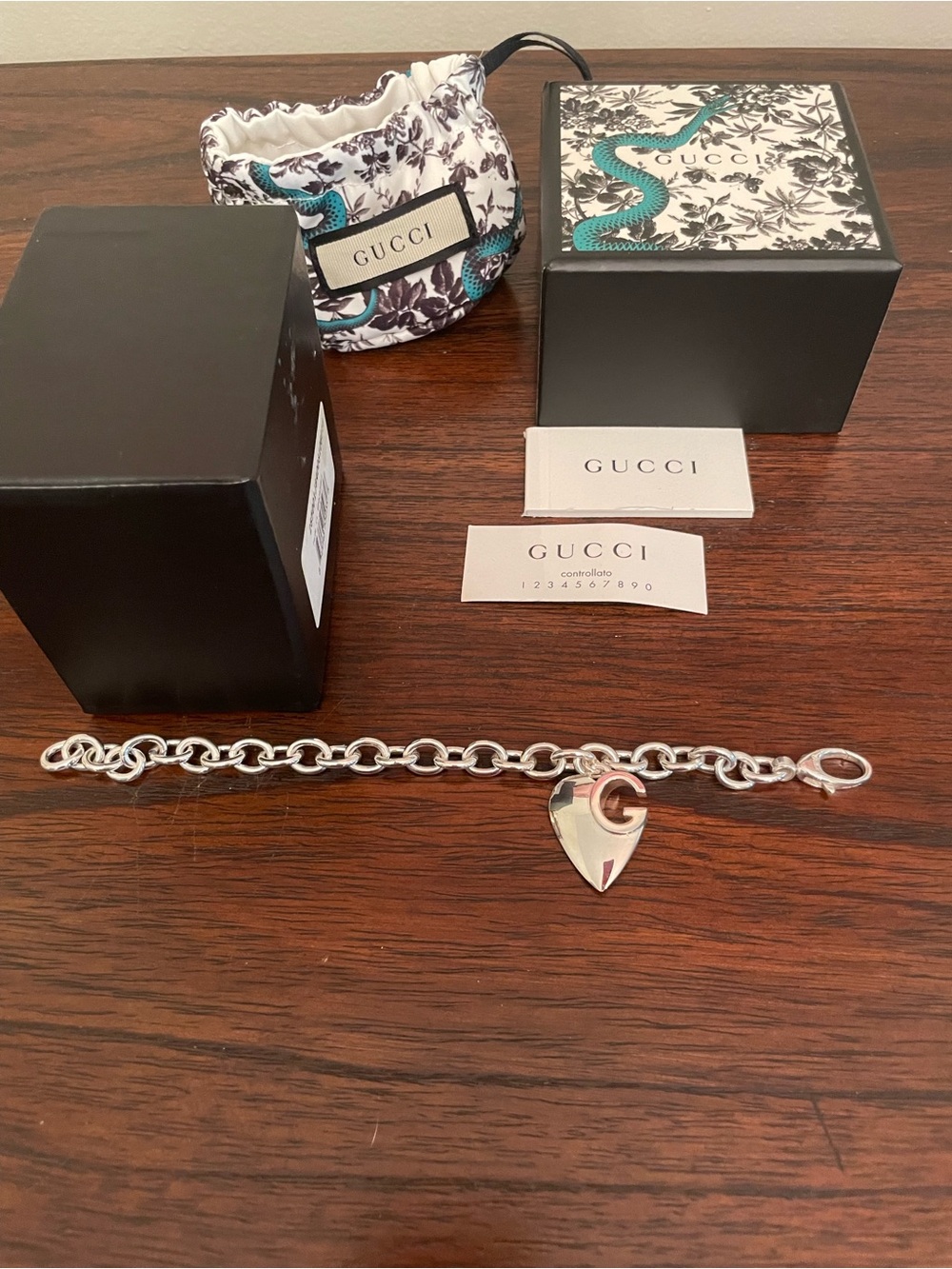 Gucci Sterling Silver Heart Charm Bracelet - Picture 3 of 7
